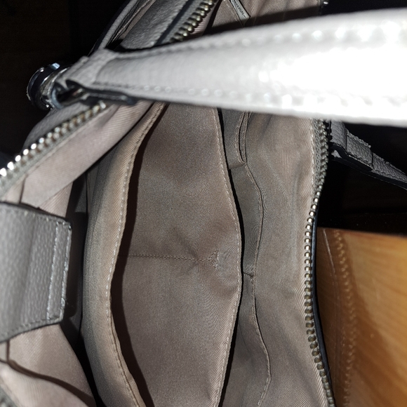 Dana Buchman (Cream) Faux Leather Shoulder Bag - Picture 7 of 9